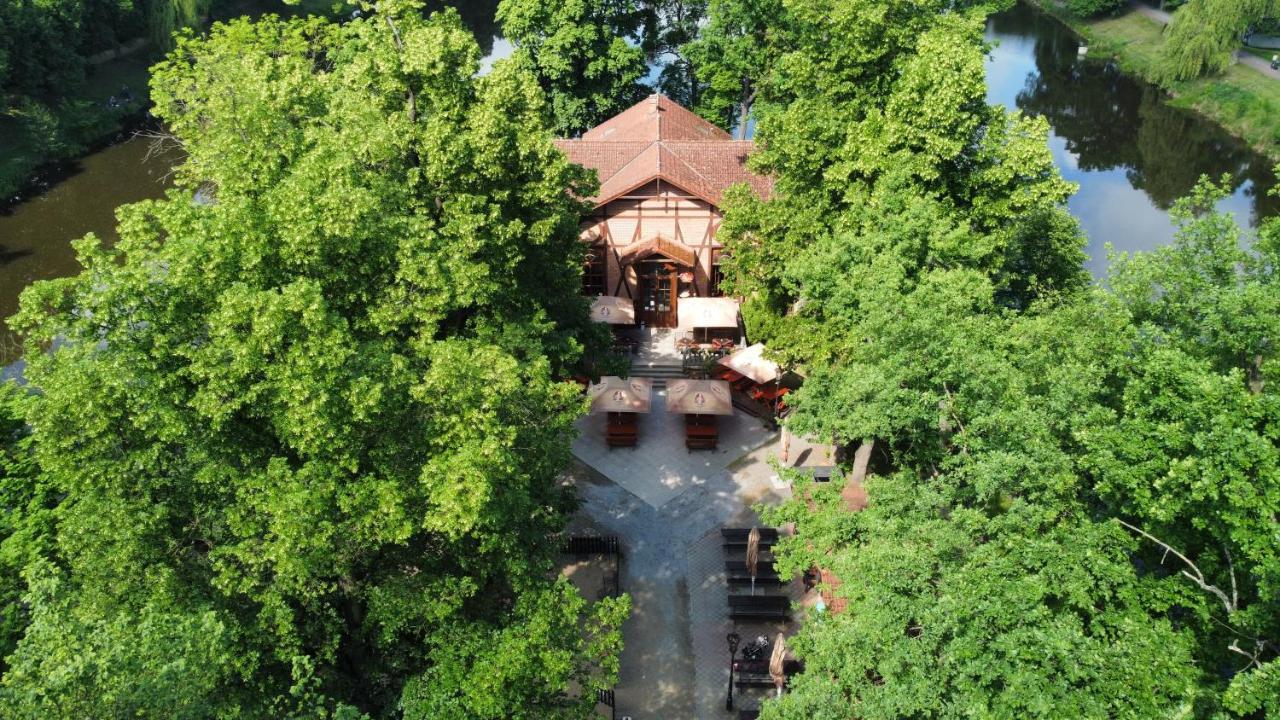 Penzion Restaurace Ostrov Piosek Zewnętrze zdjęcie