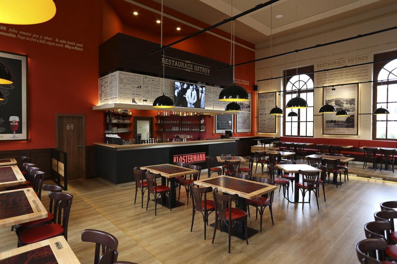 Penzion Restaurace Ostrov Piosek Zewnętrze zdjęcie